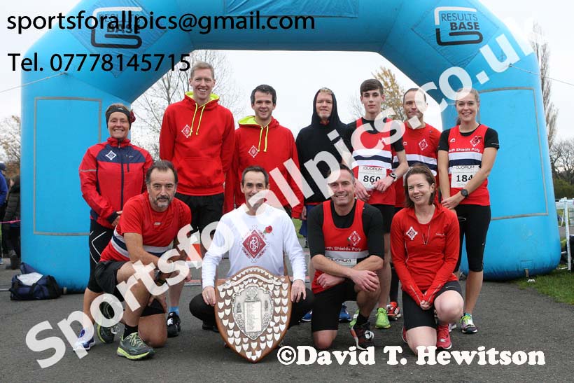 NSP with trophy, Heaton Memorial 10k Road Race, Newcastle Town Moor. Photo:  David T. Hewitson/Sports for All Pics